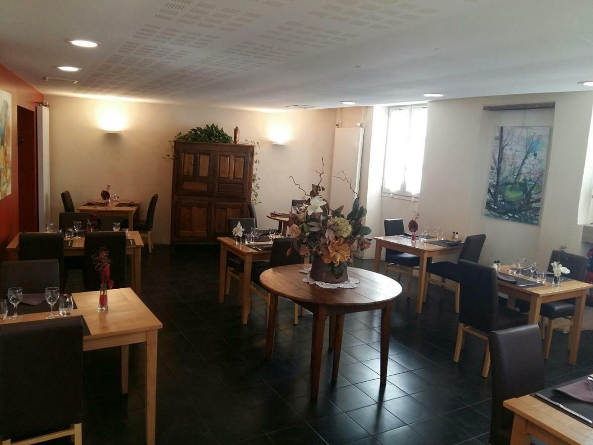 מלון Capdenac-Gare Le Relais De La Tour מראה חיצוני תמונה
